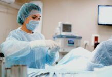 24hodinové služby musí nemocnice nově hlásit inspekci práce 24hodinove_sluzby