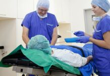 Náhrada za pracovní úraz, nemoc z povolání vzroste o 360 Kč uraz