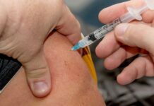 Británie řeší epidemii kapavky, gayům nabídne očkování kapavky