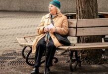 Vyplacený důchod zemřelého si úřady někdy stahují zpátky umrti_duchodce