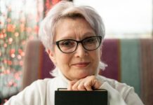 Na stařecké skvrny se neumírá, zmírní je citron, řeřicha i cibule starecke_skvrny