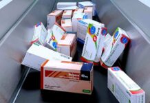 Náměstek Dvořáček označil zajišťování léků v Německu za hloupé Dvoracek