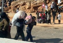 V Libanonu je v pohybu skoro čtvrt milionu lidí, bez jídla a ubytování Libanonu