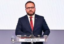 Příspěvky na péči i další dávky pro OZP spadnou pod ČSSZ davky