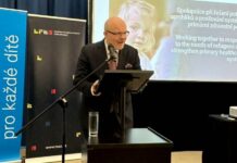 Ministr Válek: Nápor na primární péči po příchodu Ukrajinců ČR zvládla napor