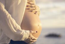 Ženám v těhotenství očkování proti černému kašli často rozmluví lékaři tehotenstvi