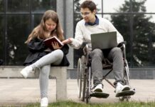 Lidé s příspěvkem na péči nově ohlásí pečovatele i rozsah služeb na_peci