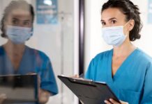 O nedohodě s MZ ČR promluví odbory zítra. Zatím platí růst platů o 1 400 Kč odbory