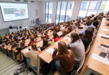 Na LF UK v Plzni nastoupí radiologičtí asistenti. Zájem je o zubní lékařství radiologicti_asistenti