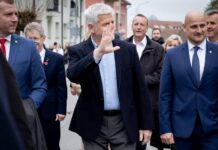 O špatné péči pro děti nemluví prezident Pavel prvně. Nic se ale neděje prezident_Pavel