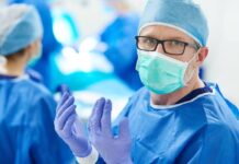 Šedý zákal dnes i lékaři v Česku odoperují ambulantně sedy_zakal