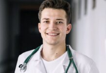 Více školicích míst pro pediatry chtějí nemocnice, ale i ambulance skolici