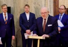 Nejen pomoc Ukrajincům, ministr Válek bilancoval dva roky v úřadu valek