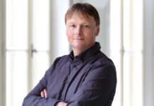 Asociaci nemocnic ČR vede místo Ludvíka David Feltl z VFN Feltl