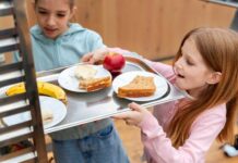 Obědy ve školách od září zdraží. Děti mají nový spotřební koš spotrebni_kos