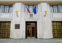 Ze zdravotního pojištění si ÚZIS nově ukrojí přes 30 mil. Kč UZIS