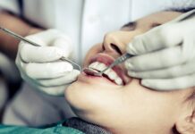 Češi si zvykají na dentální hygienu, chodí jich na ni polovina dentalni_hygienu