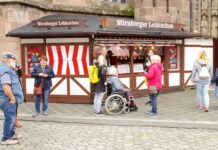 Německo loni vyplácelo sociální dávku pro nezaměstnané i pracujícím Nemecko