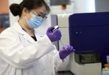 Americký Pfizer investuje do čínského léku proti rakovině Pfizer