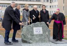 Kolínská firma Geosan známá z kauzy v Motole staví další nemocnici Geosan