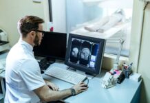 Technologická fakulta ve Zlíně otevře obor radiologický asistent radiologicky_asistent