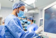 Robotizace a umělá inteligence prostupují i ortopedií robotizace