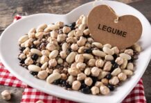 Méně masa a víc luštěnin, lepší stravování mění životy i planetu masa