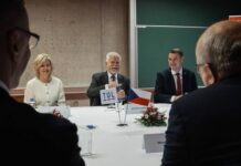 Obchod s chudobou chce prezident Pavel řešit s novou vládou prezident_Pavel