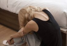 Každá pátá žena v Česku je nebo byla obětí domácího násilí nasili