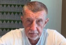 Andrej Babiš se pustil do léku na Alzheimera. Vadí mu, že ještě není v úhradách Andrej_Babis