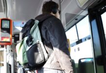 Lidé s částkou na živobytí v superdávce dostanou 70% slevu na MHD v Praze slevy_na