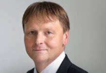 Exšéf VFN Feltl nově vede Národní onkologické centrum v Motole Feltl