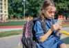 Dětští lékaři hodnotí zákaz mobilů ve školách jako správný krok zakaz_mobilu_ve_skolach